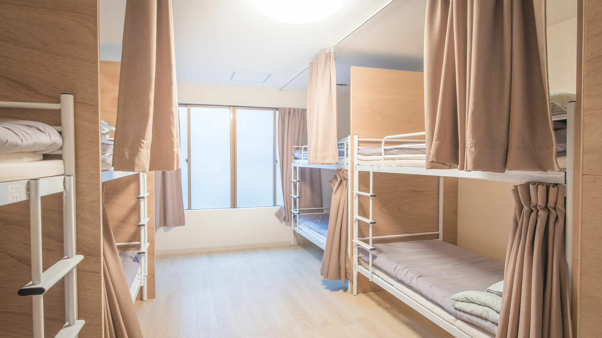 Guesthouse Origami Kyoto 0*,  Japan