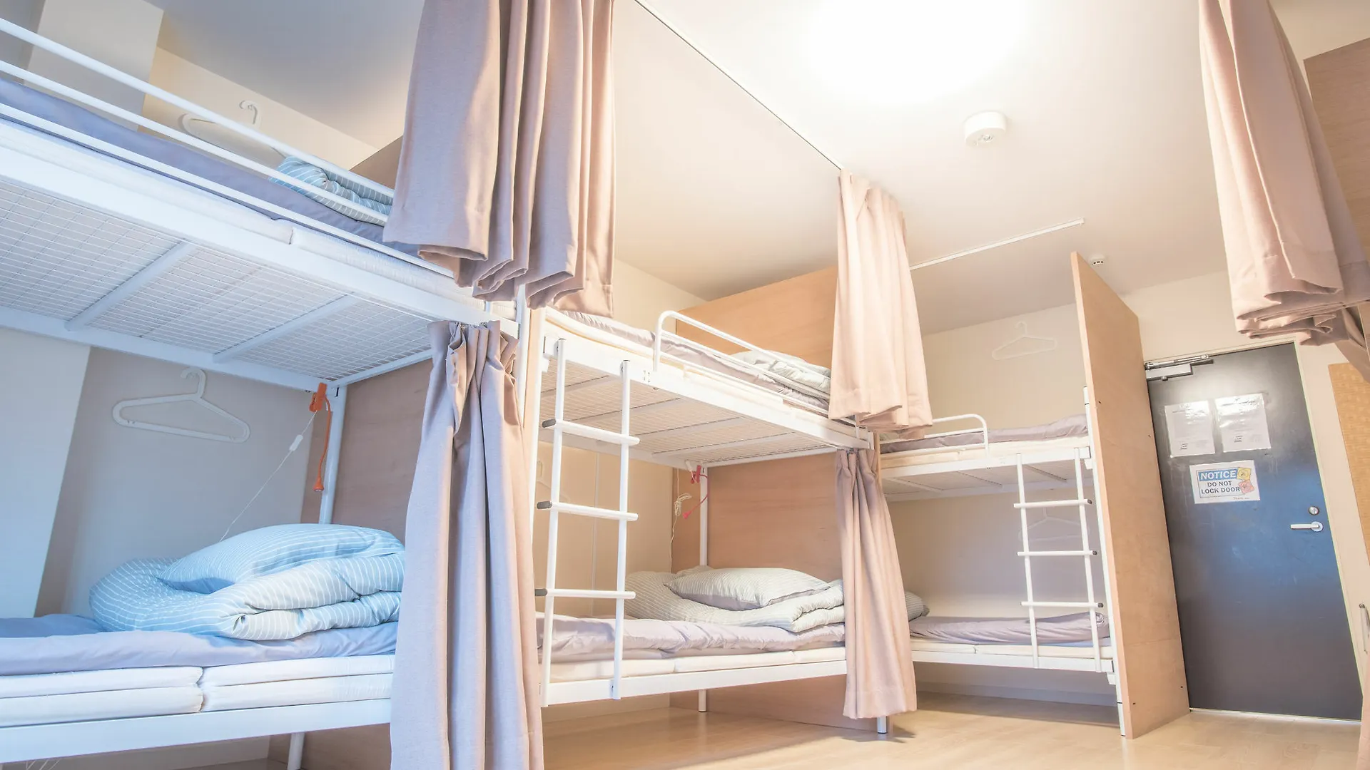 Guesthouse Origami Kyoto Hostel